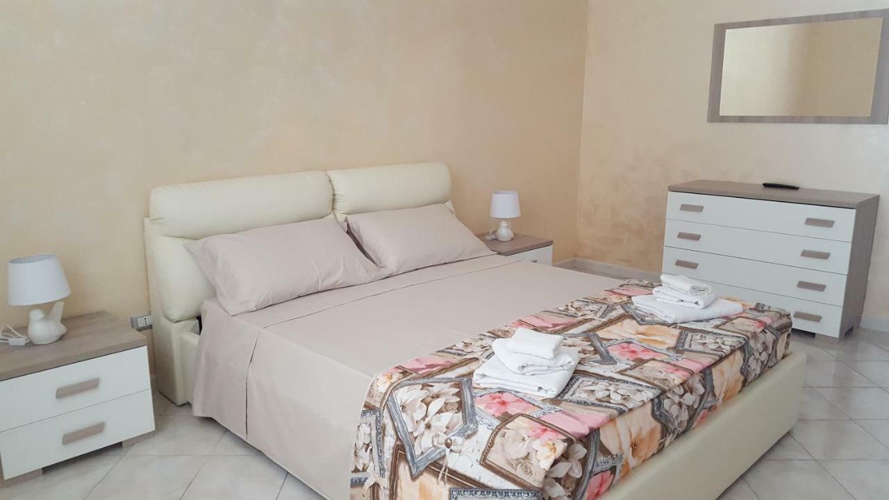 פקינו B&B La Rosa מראה חיצוני תמונה